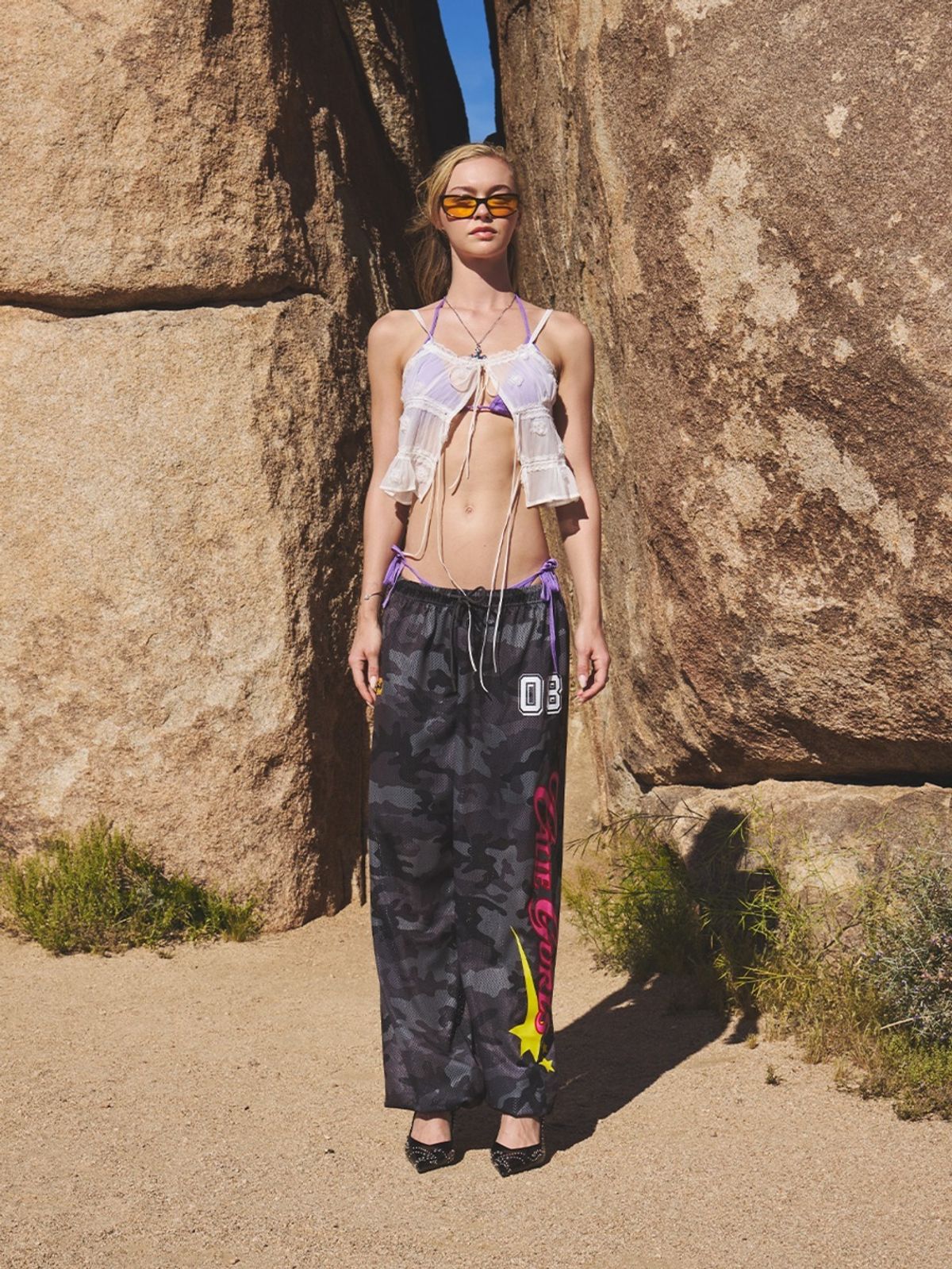 에즈이프 캘리(ASIF CALIE) GRAPHIC MESH WIDE PANTS CAMO