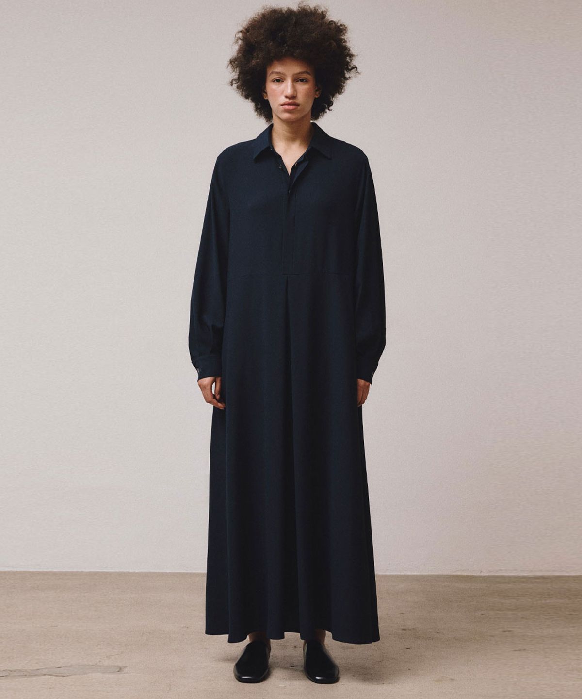 비자비(VIS A VIS) LONG SLEEVED TUNIC SHIRT DRESS (NAVY)