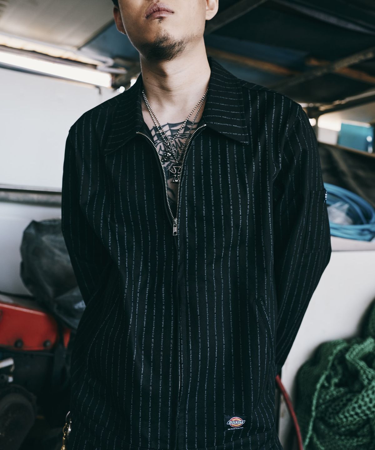 디키즈(DICKIES) 디키즈 X ASSC 스트라이프 워크 자켓 Black