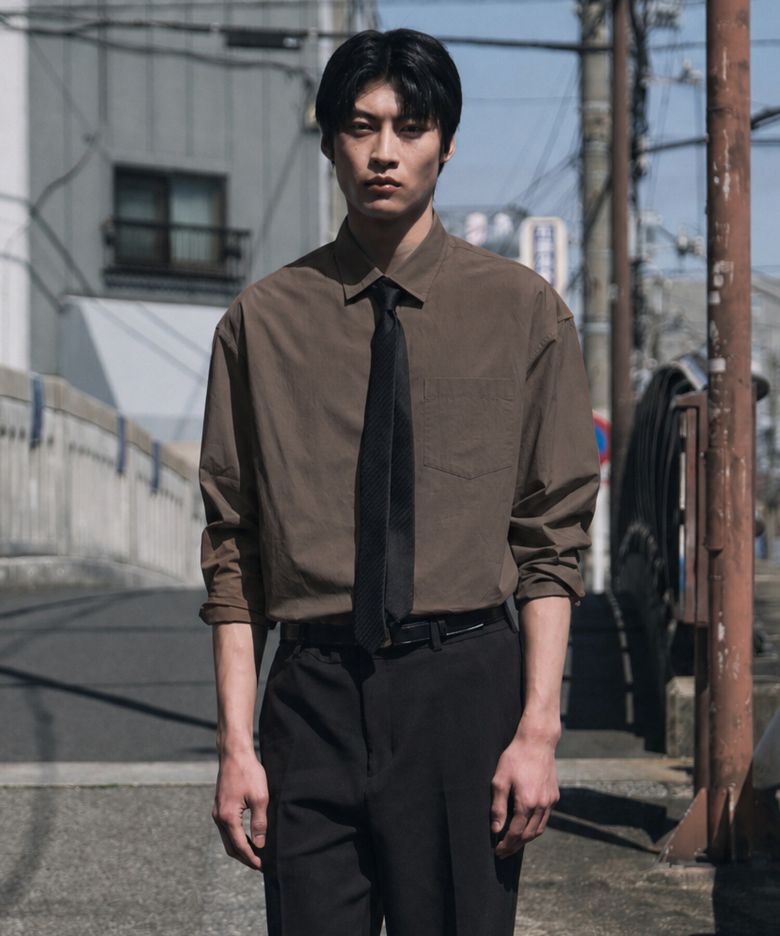 VIBE SHIFT 고밀도 면100 바이오 워싱 셔츠_브라운 (세미 오버핏)_LDSXA64OSH