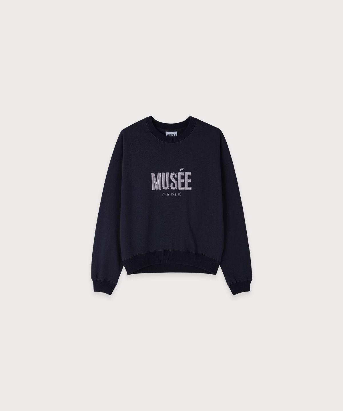 뮤제(MUSEE) TRIOMPHE MUSEE PARIS Embroidery Sweatshirt_Navy