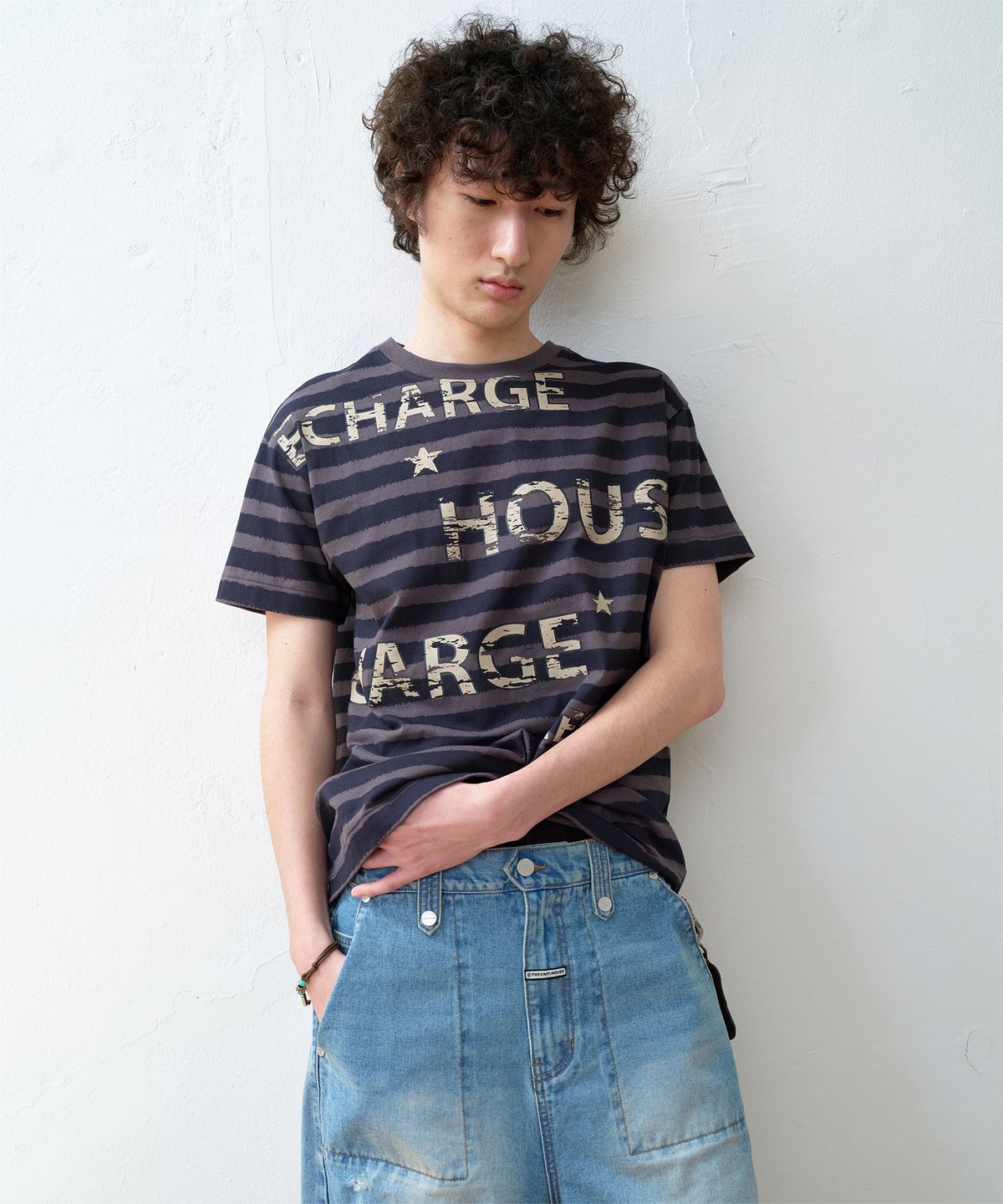 더바이닐하우스(THEVINYLHOUSE) BLEED STRIPE TEE BLUE
