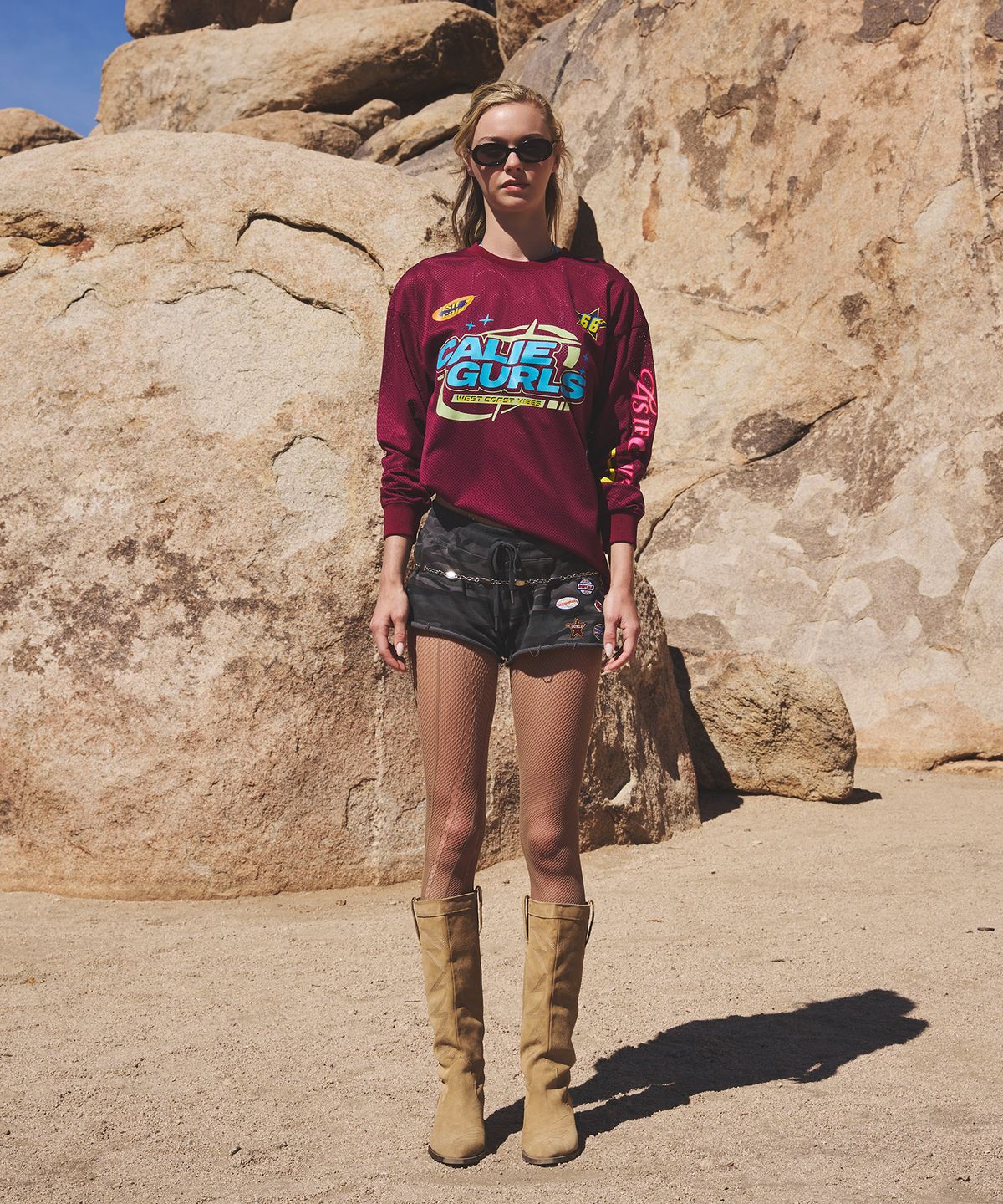 에즈이프 캘리(ASIF CALIE) GURLS GRAPHIC MESH T-SHIRTS BURGUNDY