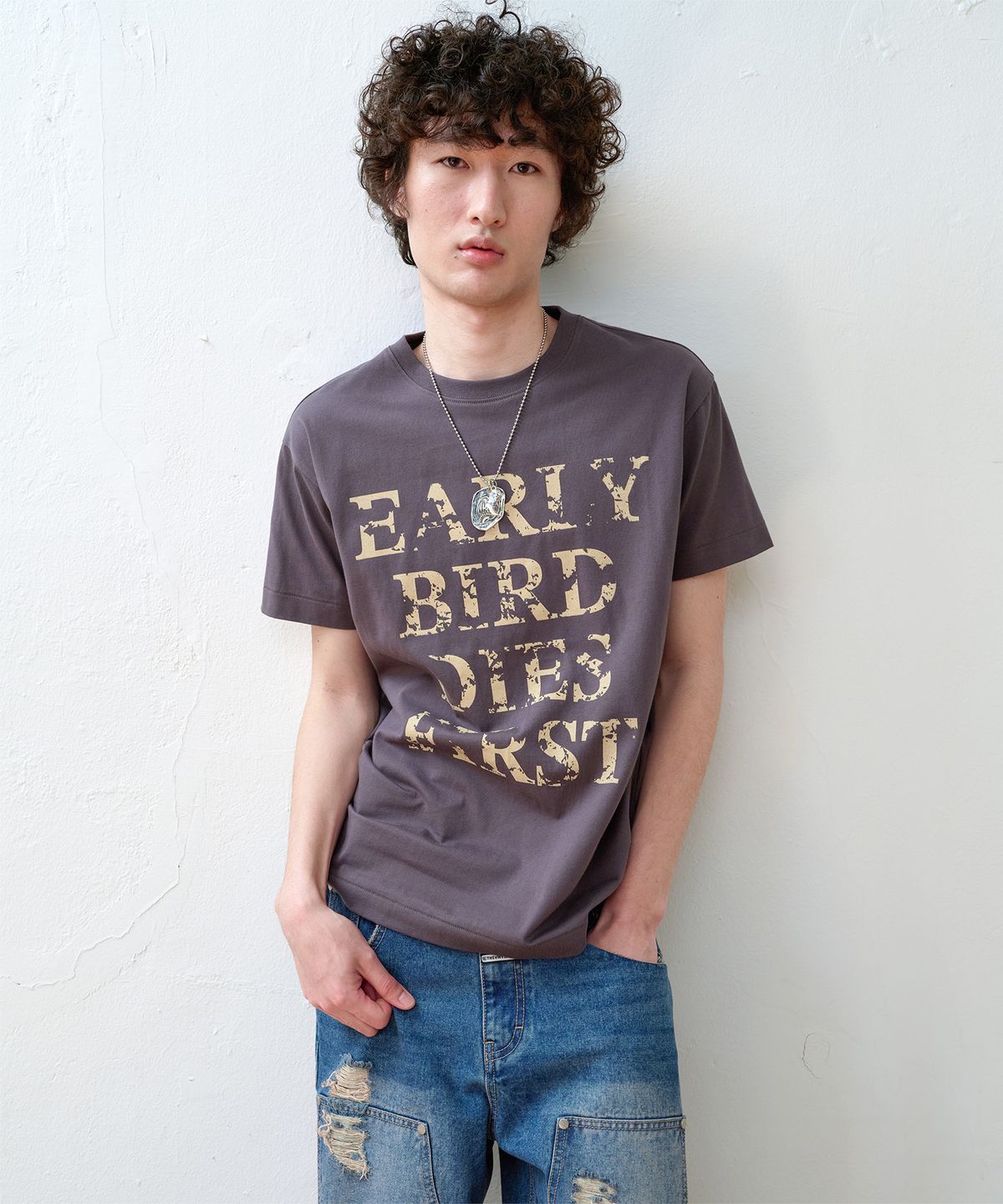 더바이닐하우스(THEVINYLHOUSE) EARLY BIRD DIES TEE CHARCOAL