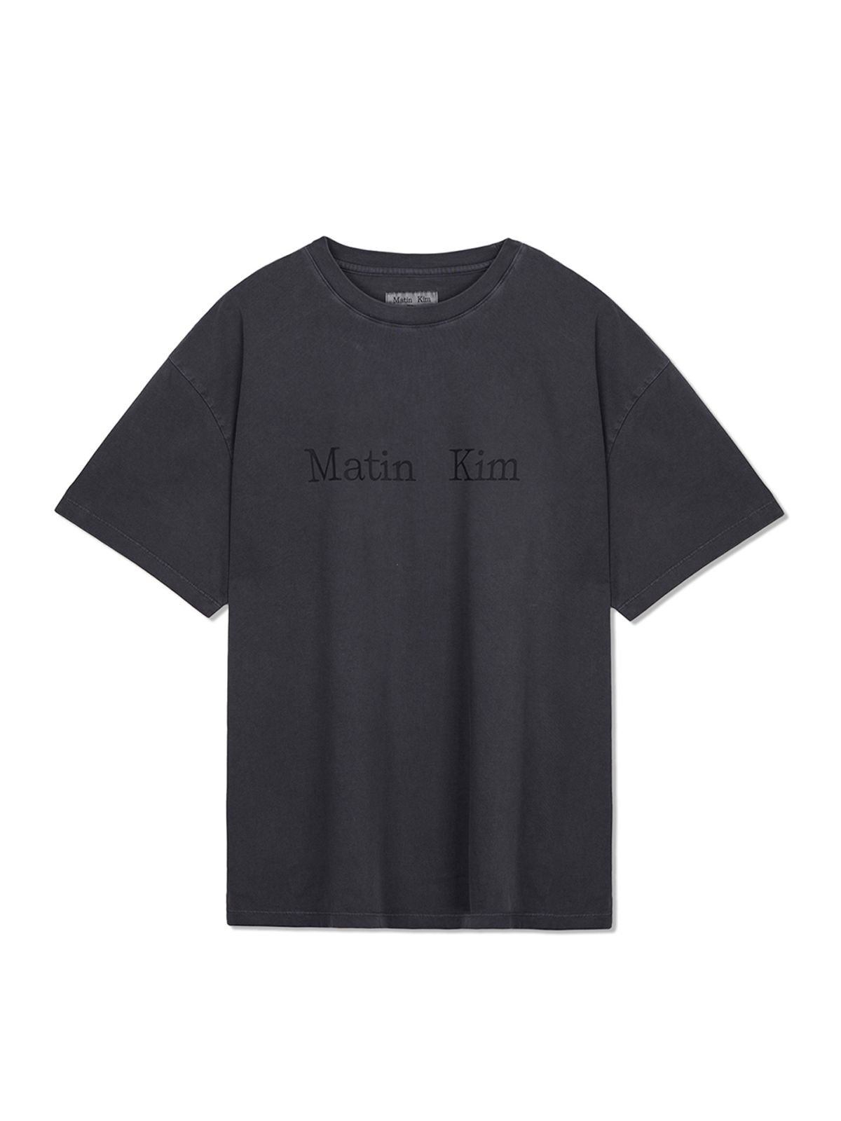 마뗑킴(MATIN KIM) PIGMENT LOGO TOP IN DARK GREY
