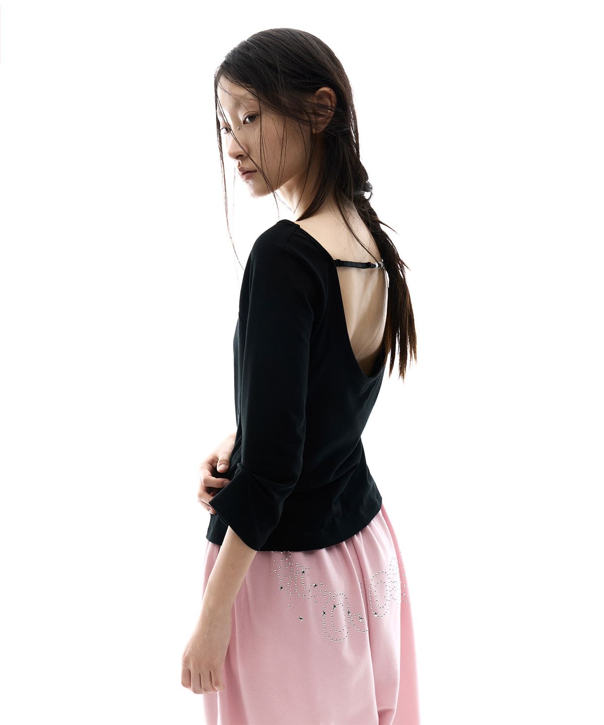 오호스(OJOS) Backless Capri Sleeves / Black