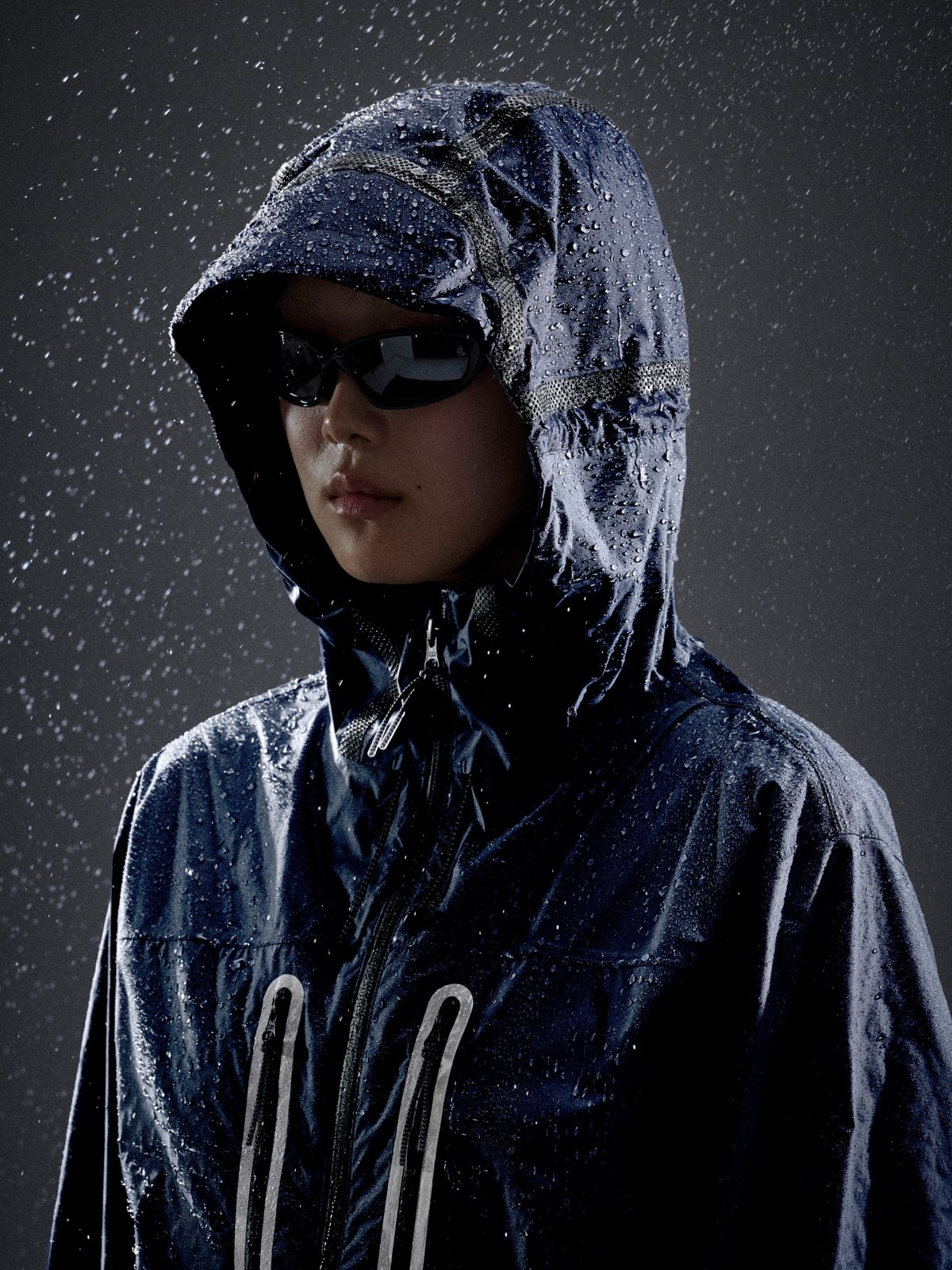 웰터 익스페리먼트(WELTER EXPERIMENT) HYDRAIR BALANCE PERTEX SHELL JACKET_GRAYISH BLUE