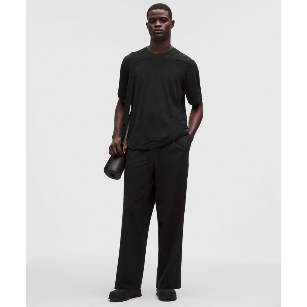 룰루레몬(LULULEMON) 밸런서 릴랙스 핏 팬츠 *레귤러  BLK