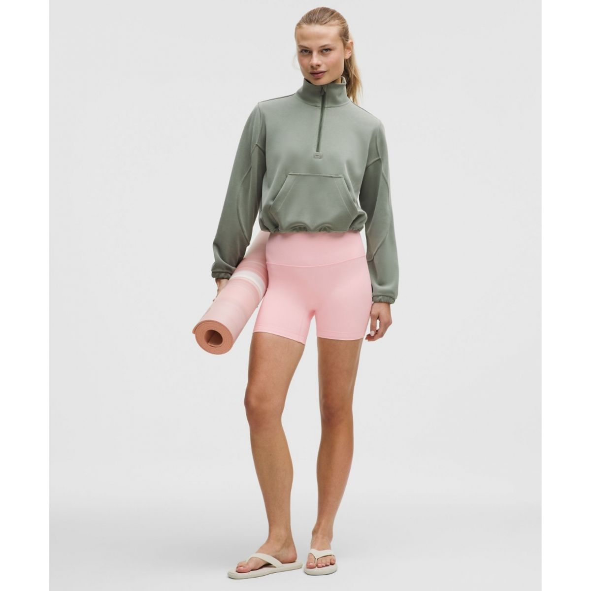 룰루레몬(LULULEMON) Align No Line™ 하이라이즈 쇼츠 6inch  PIAR