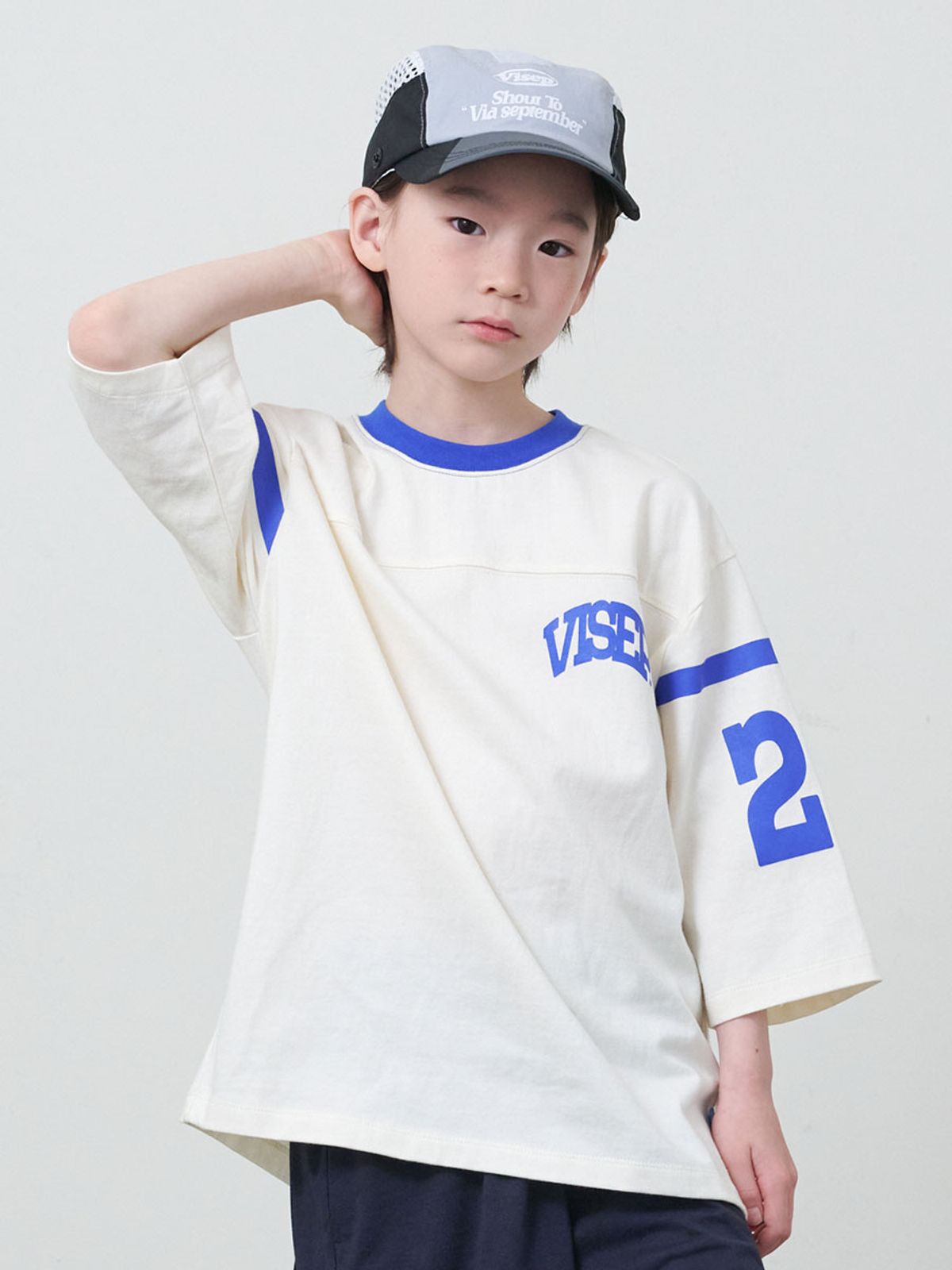 비아셉템버(VIASEPTEMBER) 로머스 7부 티셔츠 아이보리