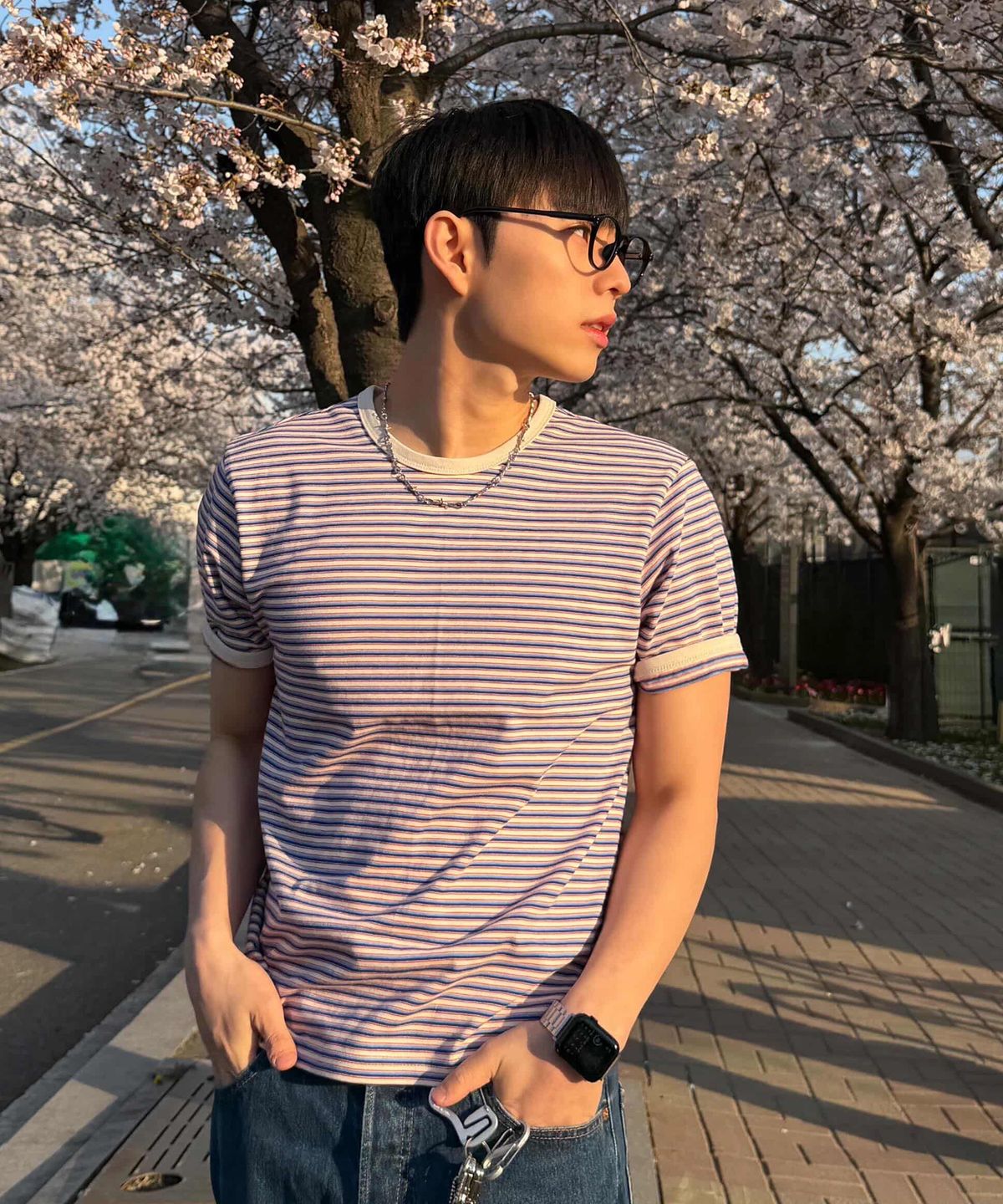 페르노브(FERNOV) 멀티 스트라이프 크롭 링거티 블루