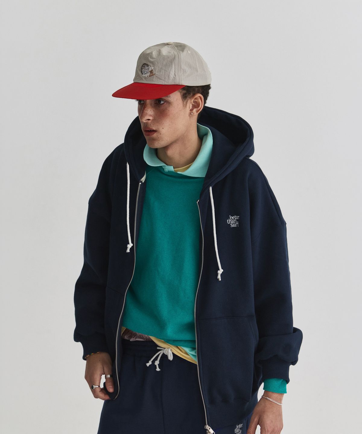배러댄서프(BETTER THAN SURF) EUPHORIA ZIPUP HOODIE - NAVY