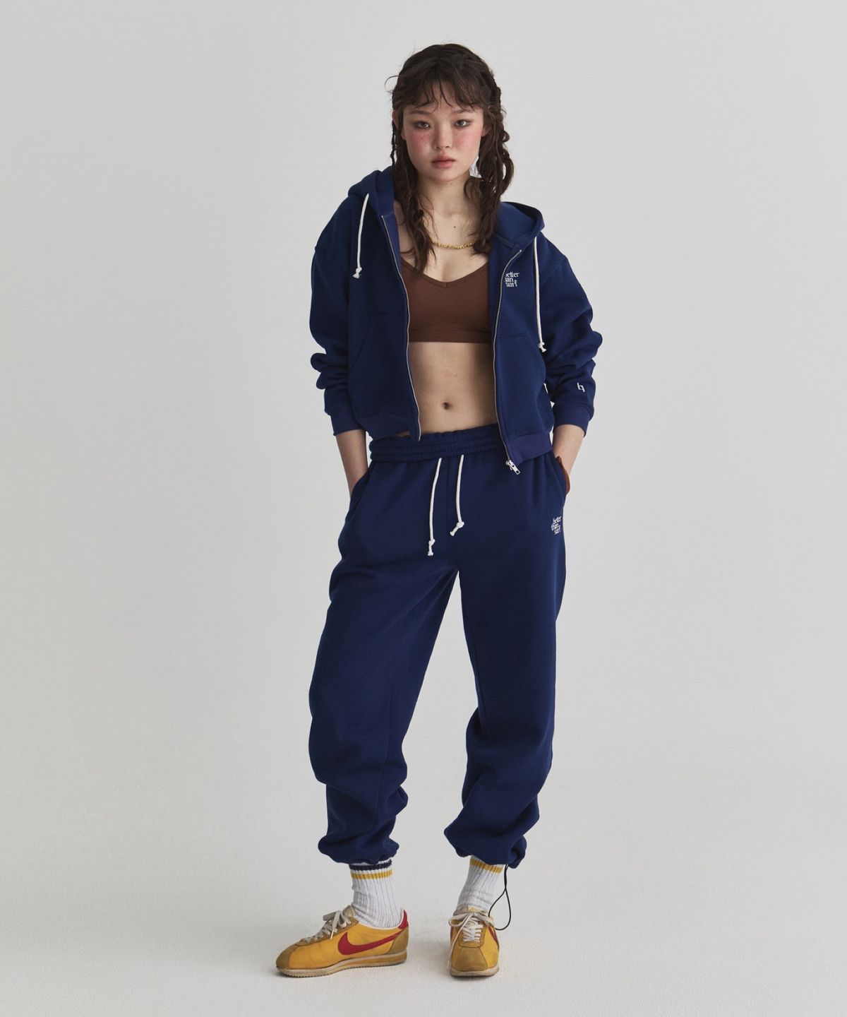 배러댄서프(BETTER THAN SURF) EUPHORIA CROP ZIPUP HOODIE - NAVY