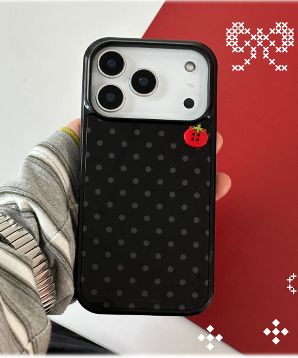 나인틴프라이데이(nineteenfriday) [+갤럭시] Tomato Button Pattern 맥세이프 에폭시 케이스