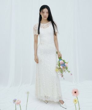 Della Lace Dress & Signature Pearl Belt Set (cream)