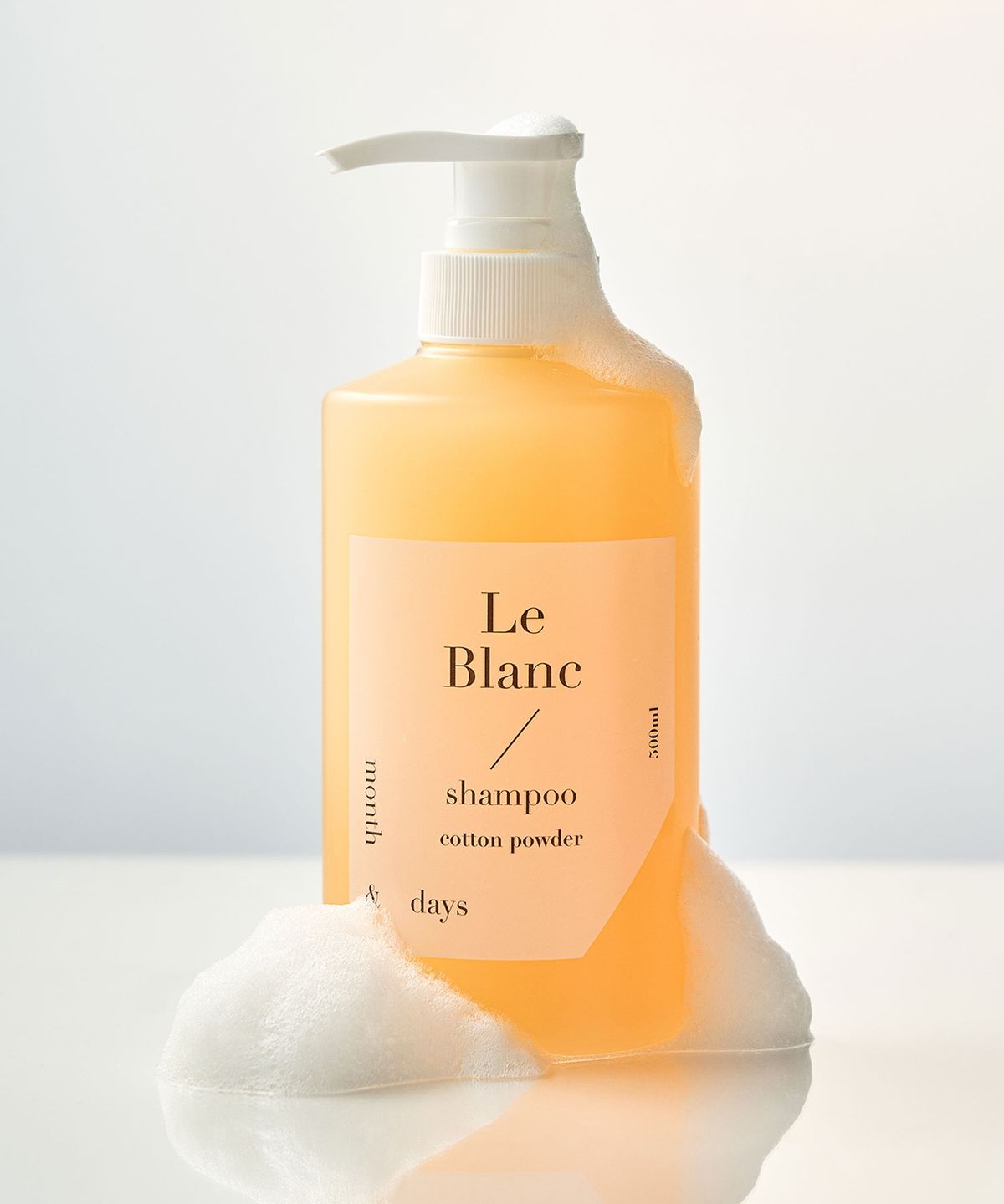 먼스앤데이즈(MONTHNDAYS) 퍼퓸케어 샴푸 르 블랑 베이비파우더향 500ml