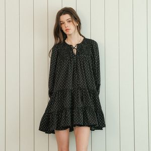 DD_Polka dot tiered mini dress_2color