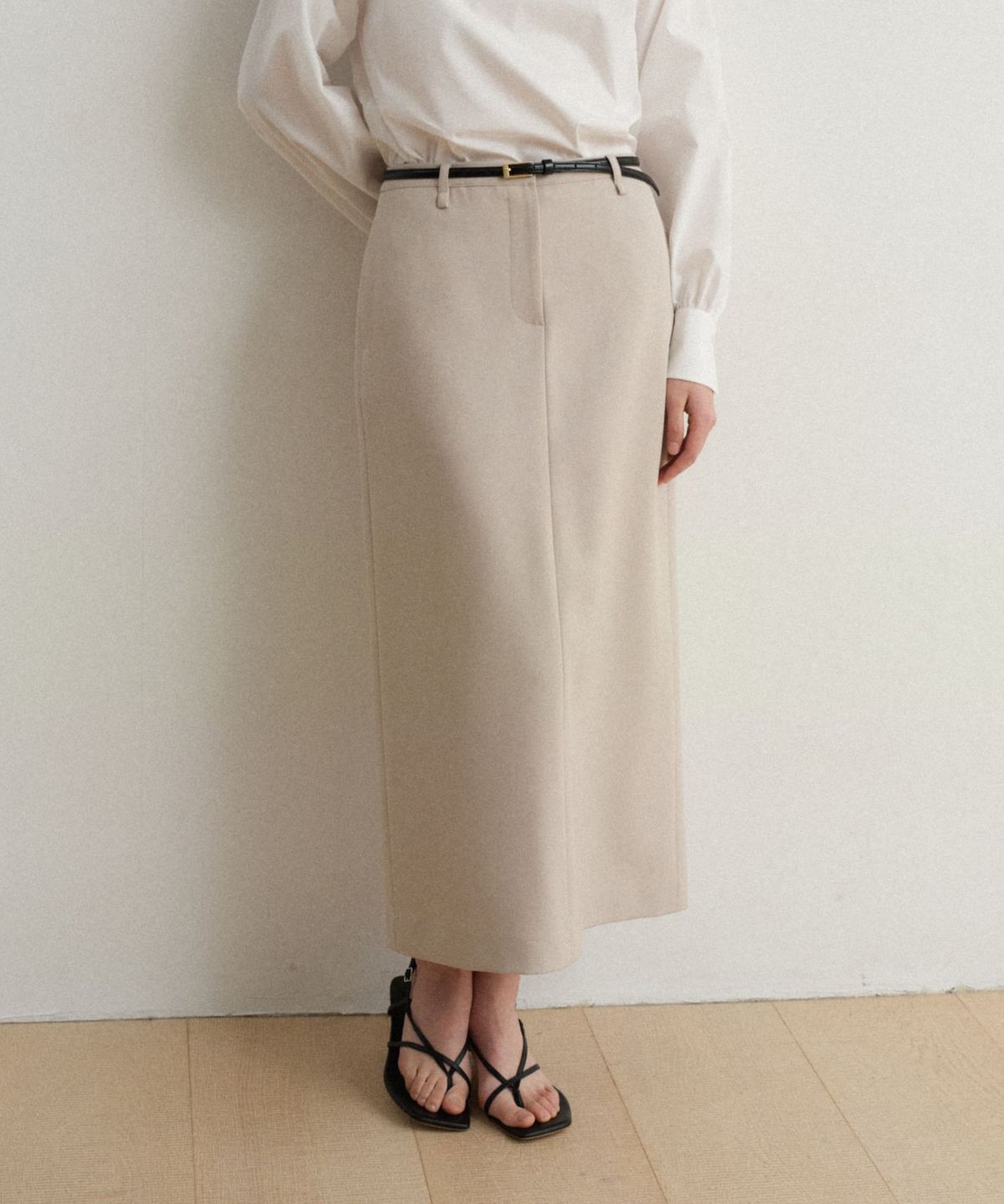 토와브(TOWAV) ALISHA H SKIRT_BEIGE