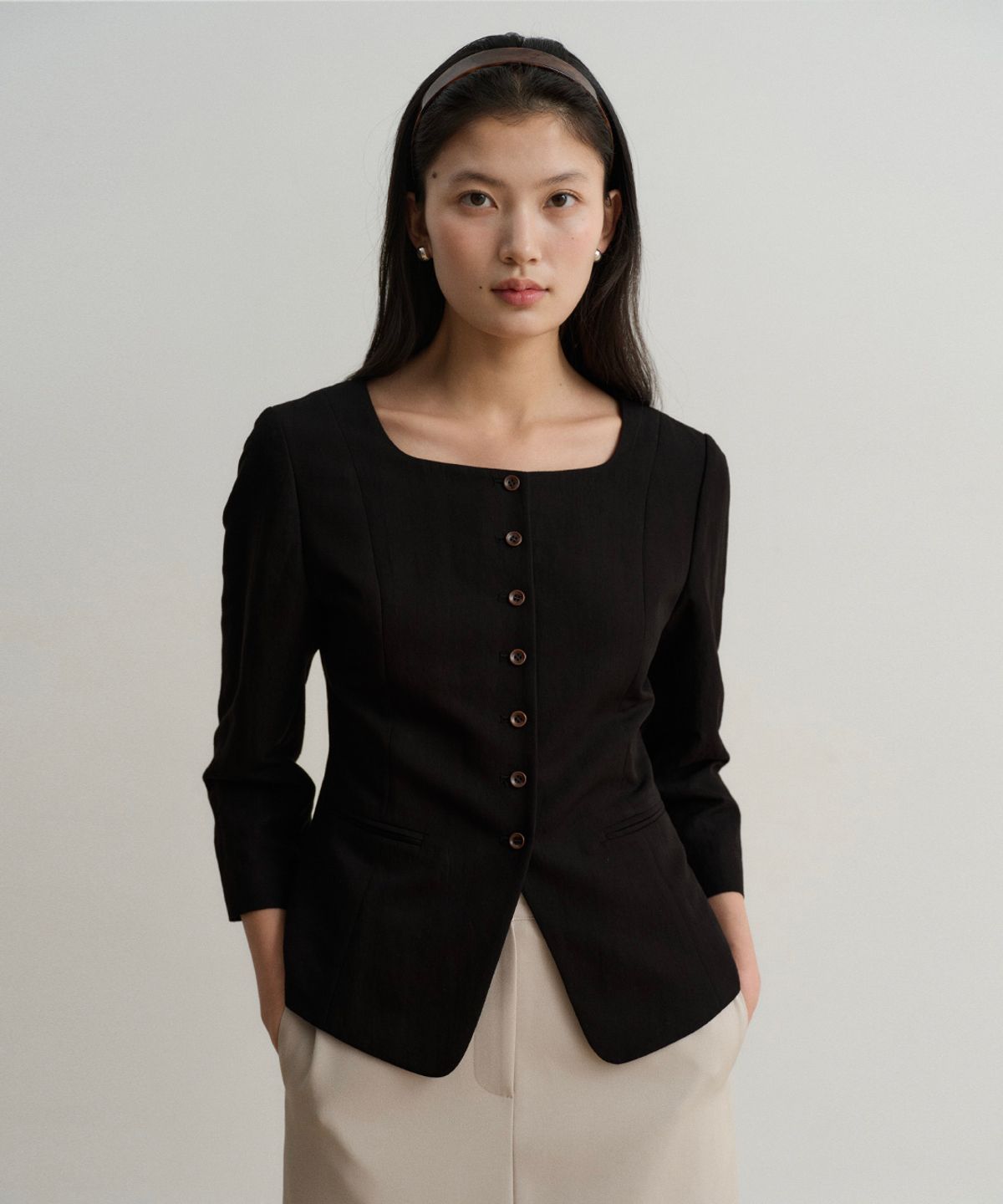 토와브(TOWAV) ANNI BLOUSE JACKET_BLACK