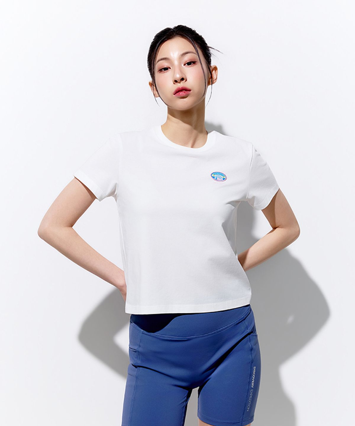 디스커버리 익스페디션(DISCOVERY EXPEDITION) 여성 프레시벤트 보트 와펜 반팔티셔츠 (WHITE)