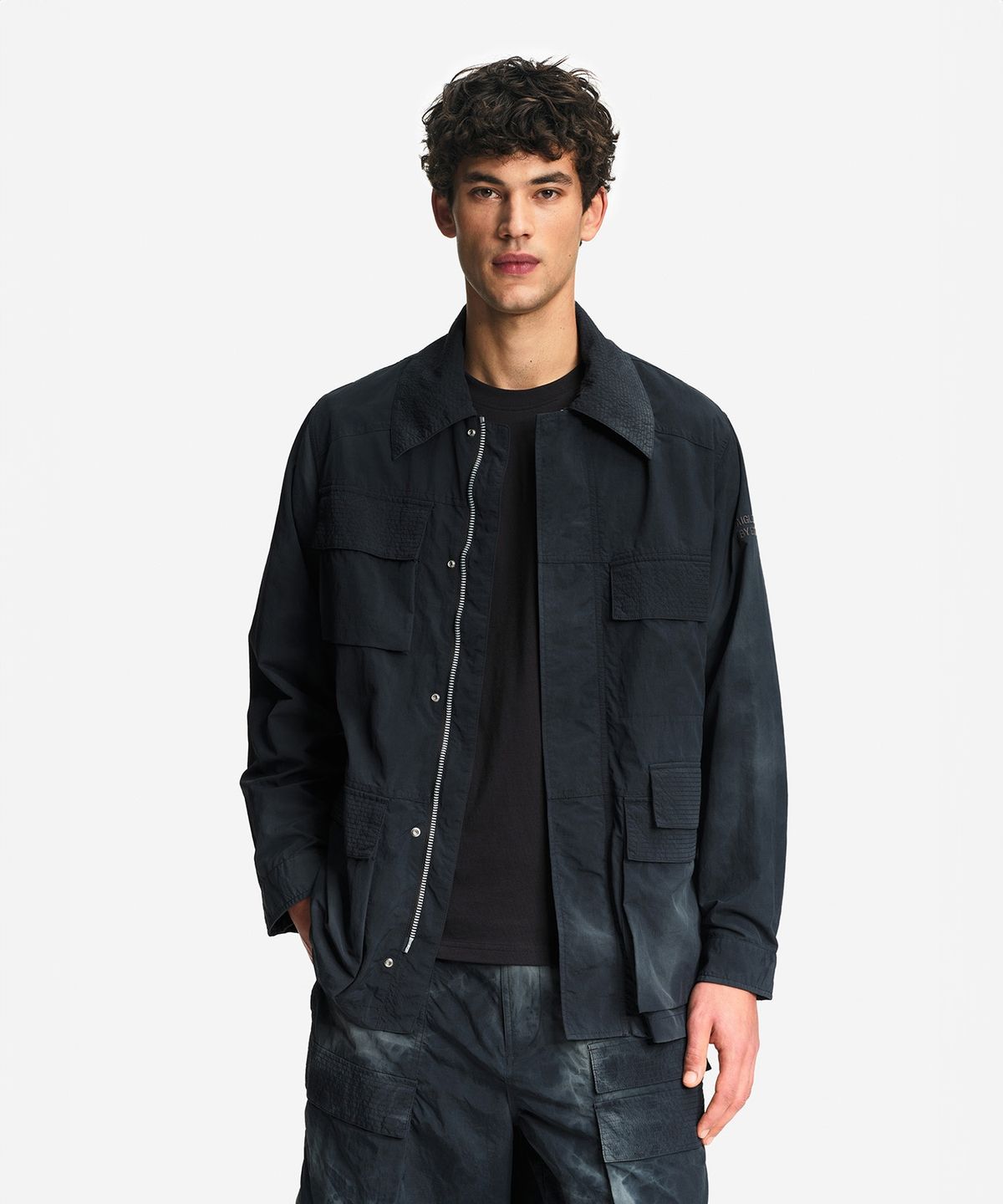 에이글(Aigle) 공용 피셔맨 자켓 Aigle Experience by Etudes Studio AIS26UOUT003NOI