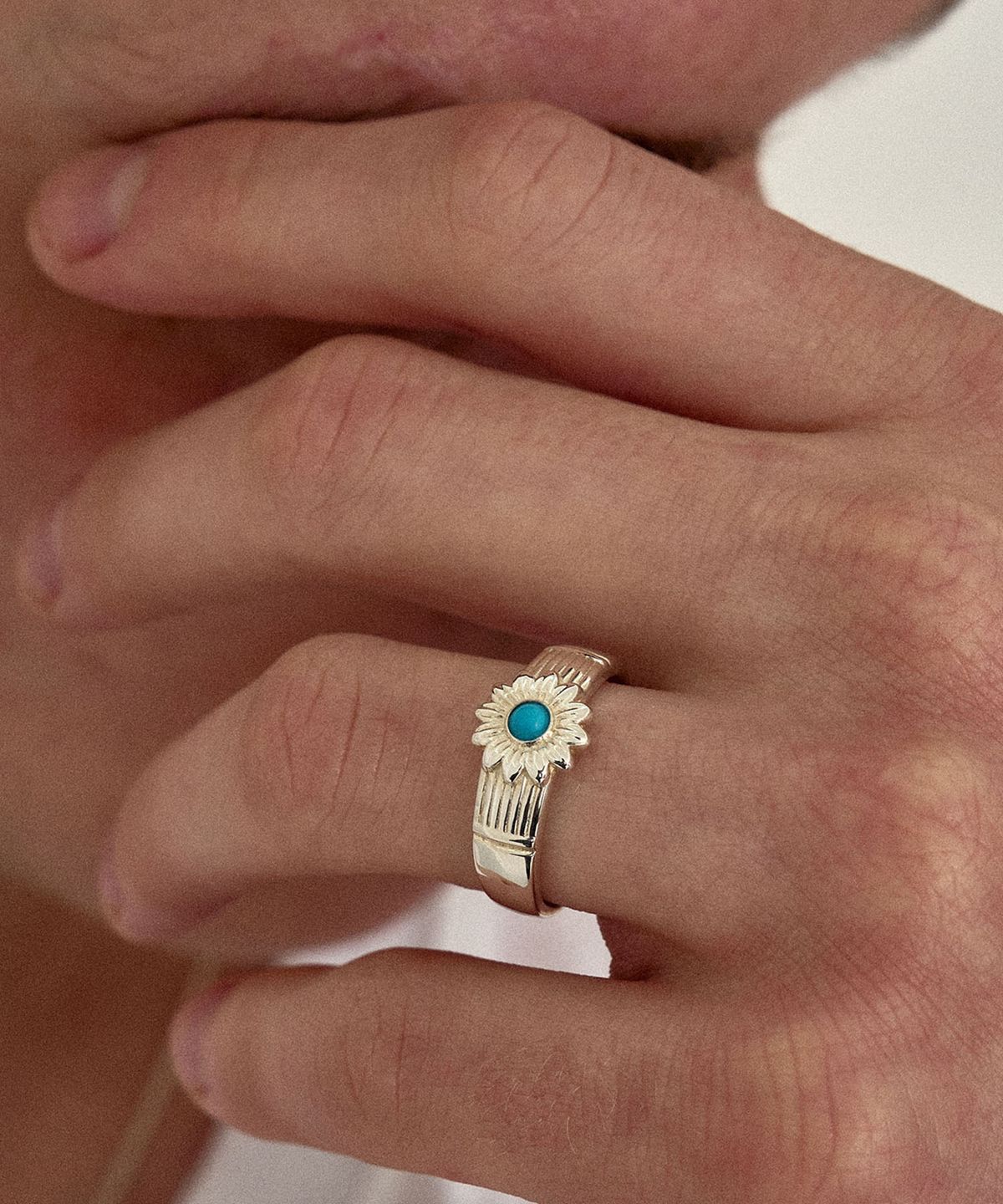 에이지47(AG47) M.C-R-18 Sky Blue Flower Ring
