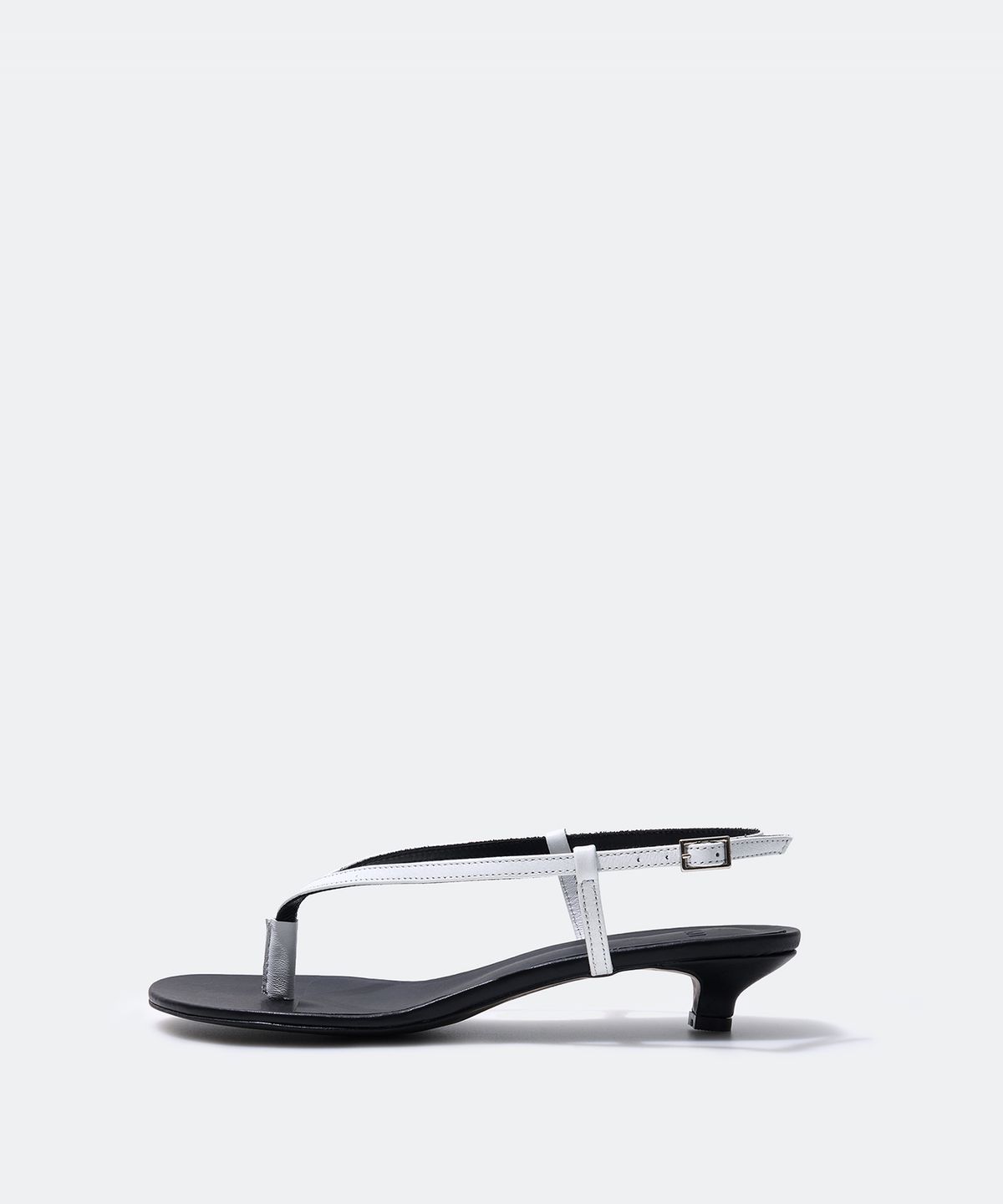 유지(YUJI) KITO SANDAL WHITE