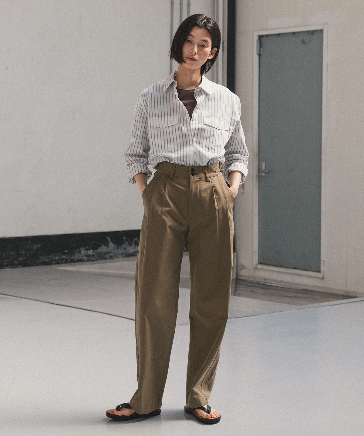 어나더오피스 우먼(ANOTHER OFFICE WOMEN) W. Sonnet Roll-Up Shirt (Off White)