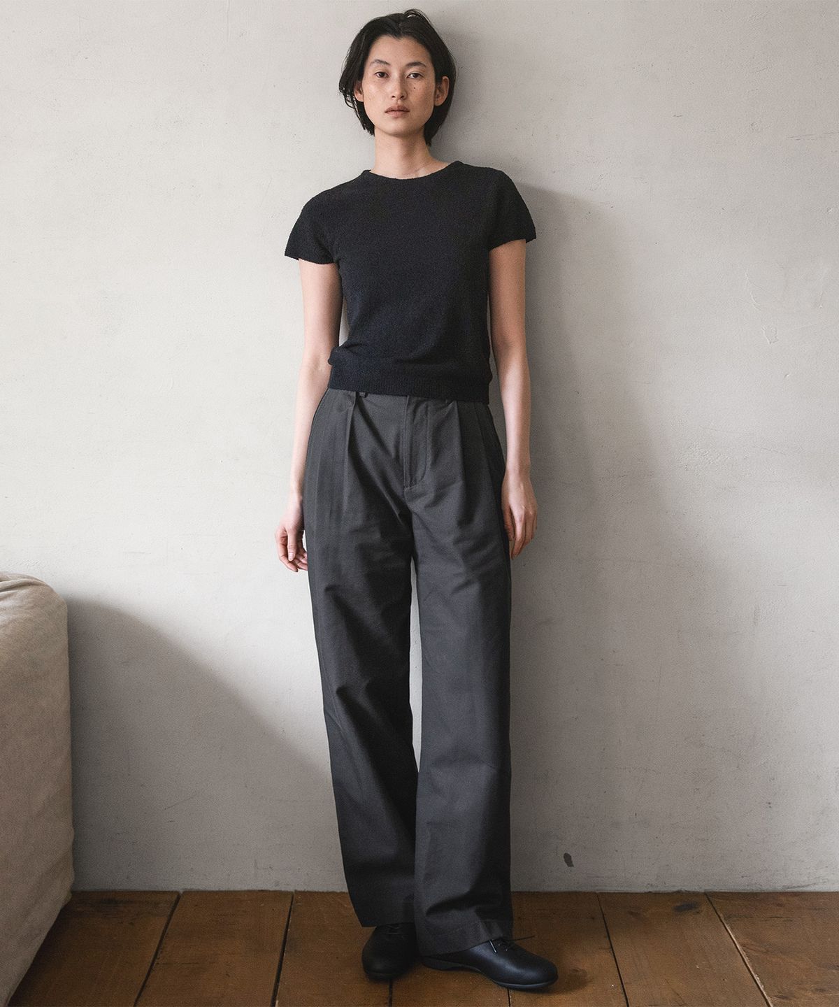 어나더오피스 우먼(ANOTHER OFFICE WOMEN) W. Santiago Chino Pants Flexible (Graphite)