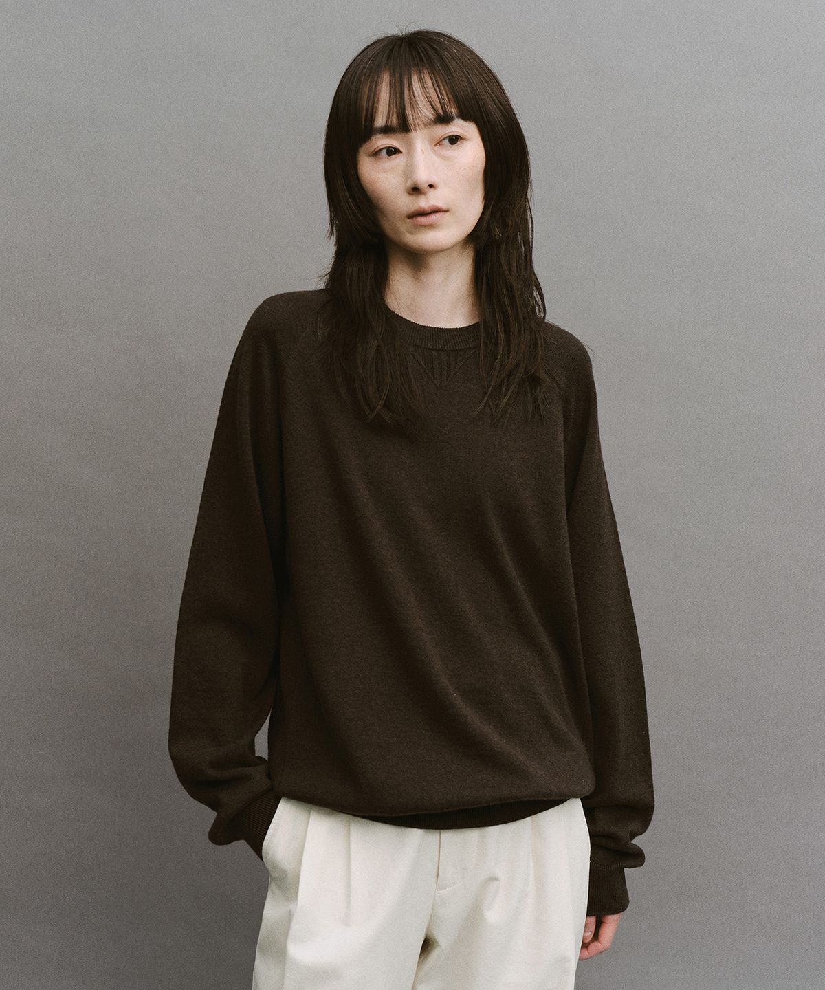 어나더오피스 우먼(ANOTHER OFFICE WOMEN) W. Whole Garment Crew-Neck Knit (Dark Brown)