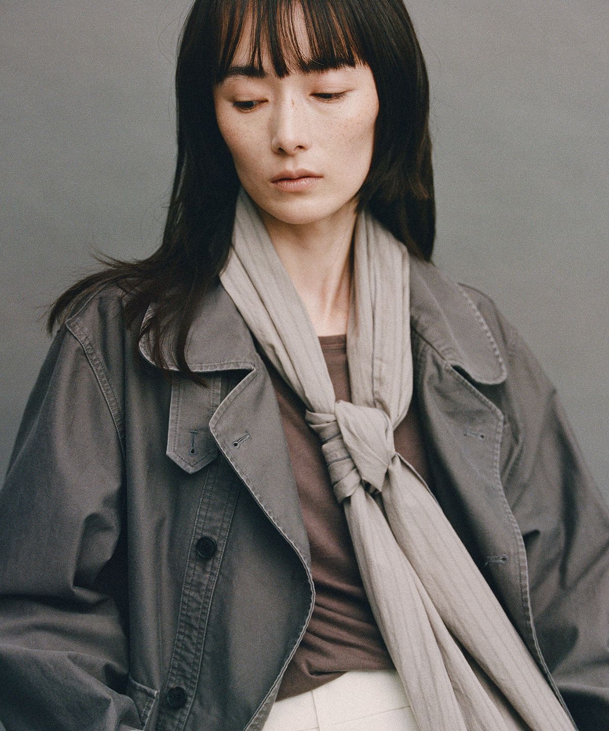 어나더오피스 우먼(ANOTHER OFFICE WOMEN) W. Zephyr Washed Scarf (Sand Stripe)