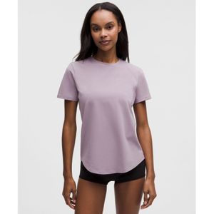 러브 크루넥 티셔츠  LOTU