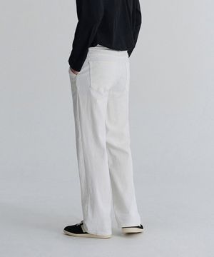 원턱 세미 와이드 치노 팬츠 (White)