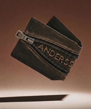 BROWN LEATHER ZIP WALLET aaa547u(BROWN)