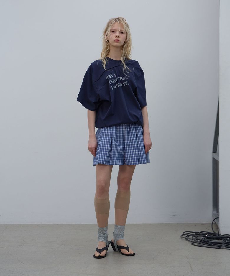CHECK PLEATED SHORTS (BLUE)
