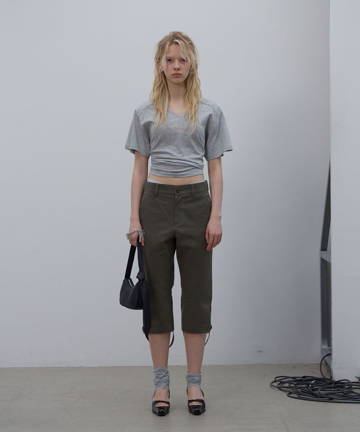 엘씨디씨티엠(LCDC™) SLIM STRAP CAPRI PANTS (KHAKI)