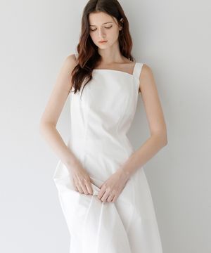Sleeveless Flare Dress (White)