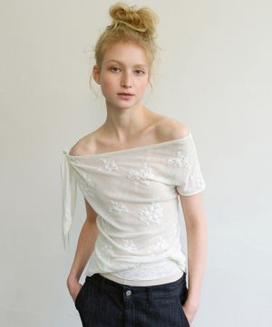 SHEER FLORAL ONE-SHOULDER TOP - IVORY