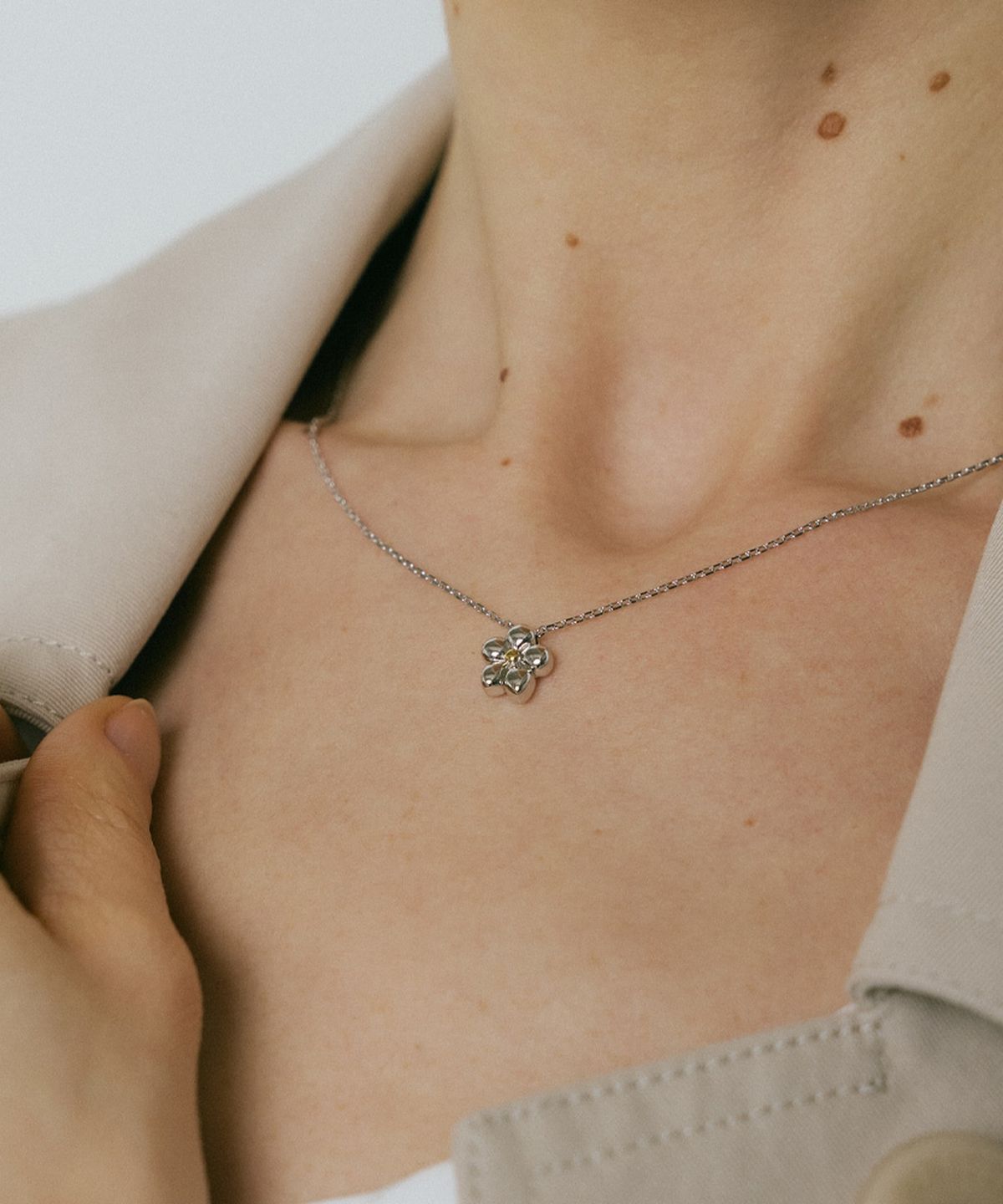 벤앤쿠(VENANDQU) [925 Silver] 1902. Blooming necklace (18K)