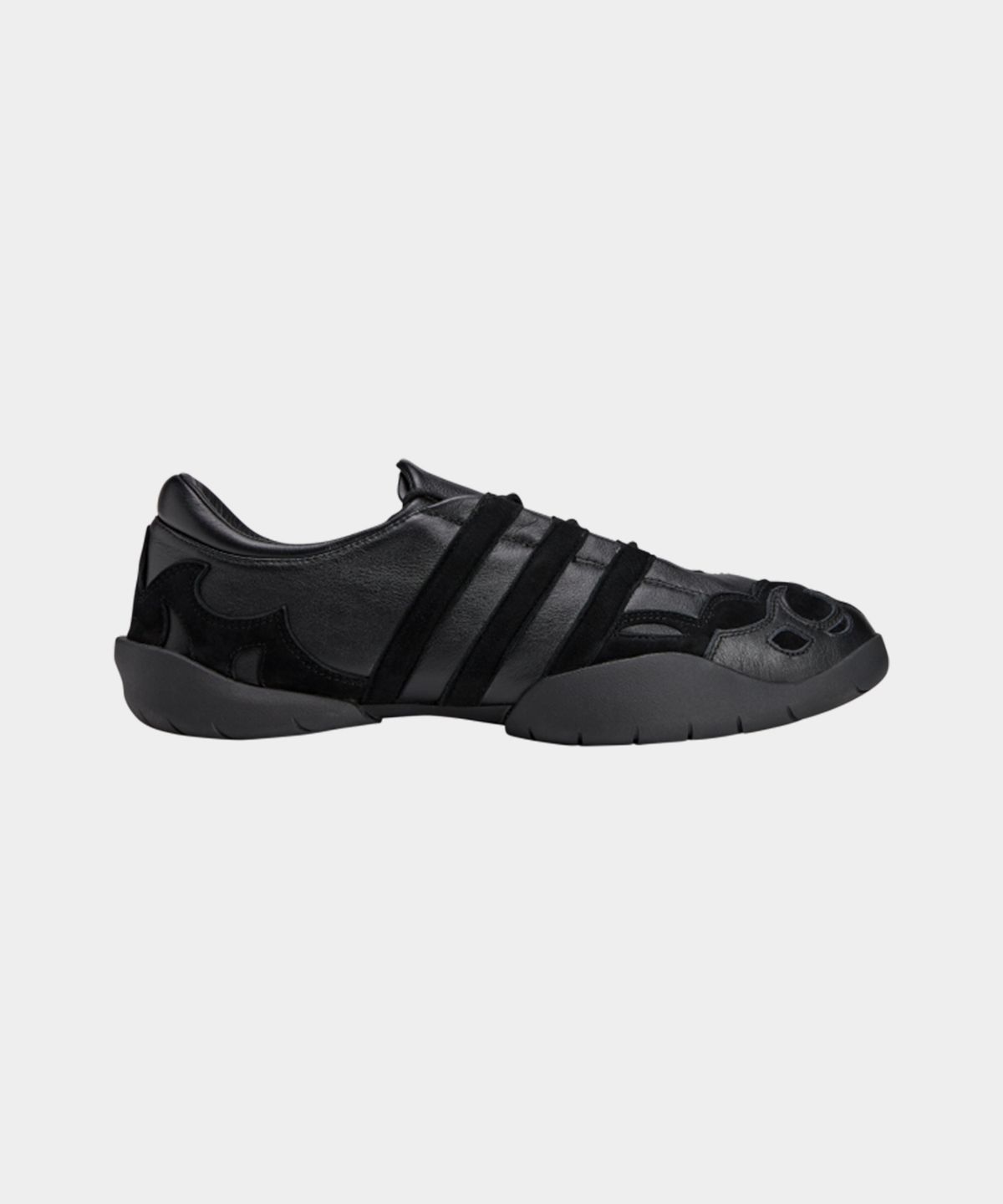 와이쓰리(Y-3) (U) 레구 2002 블랙 Y-3 REGU 2002 BLACK