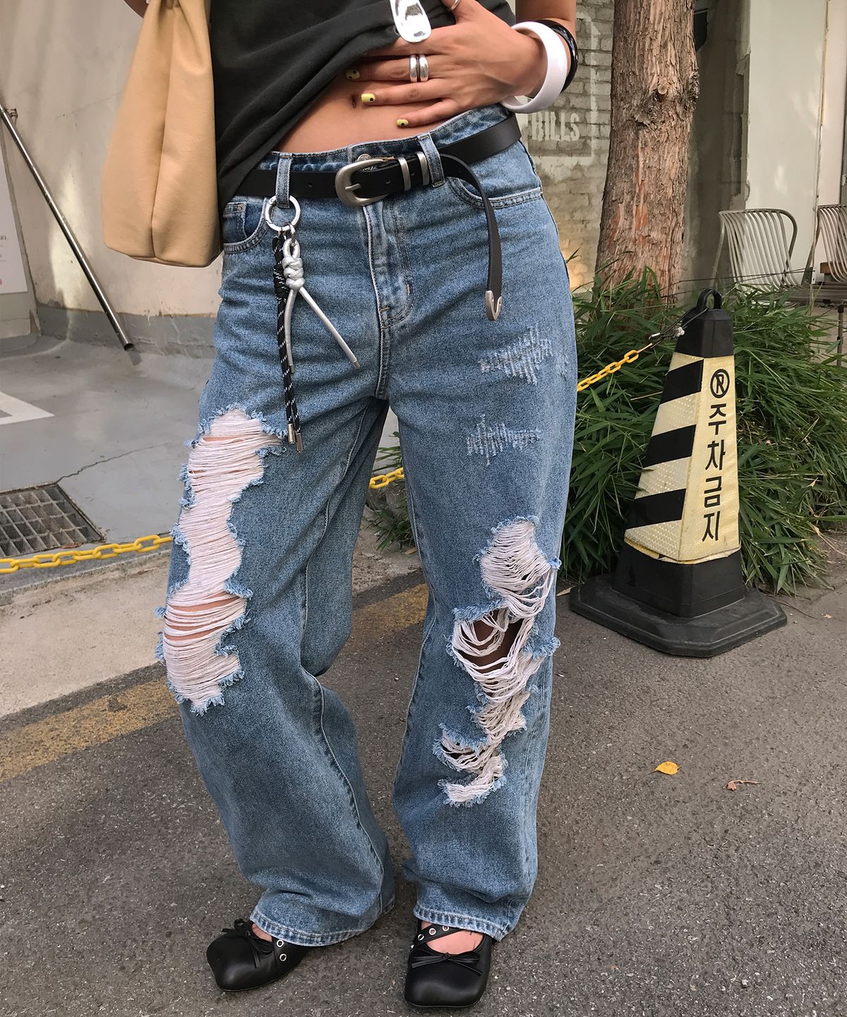 플랙 우먼(PLAC WOMEN) 디스트로이드 와이드 데님 팬츠 미드 블루