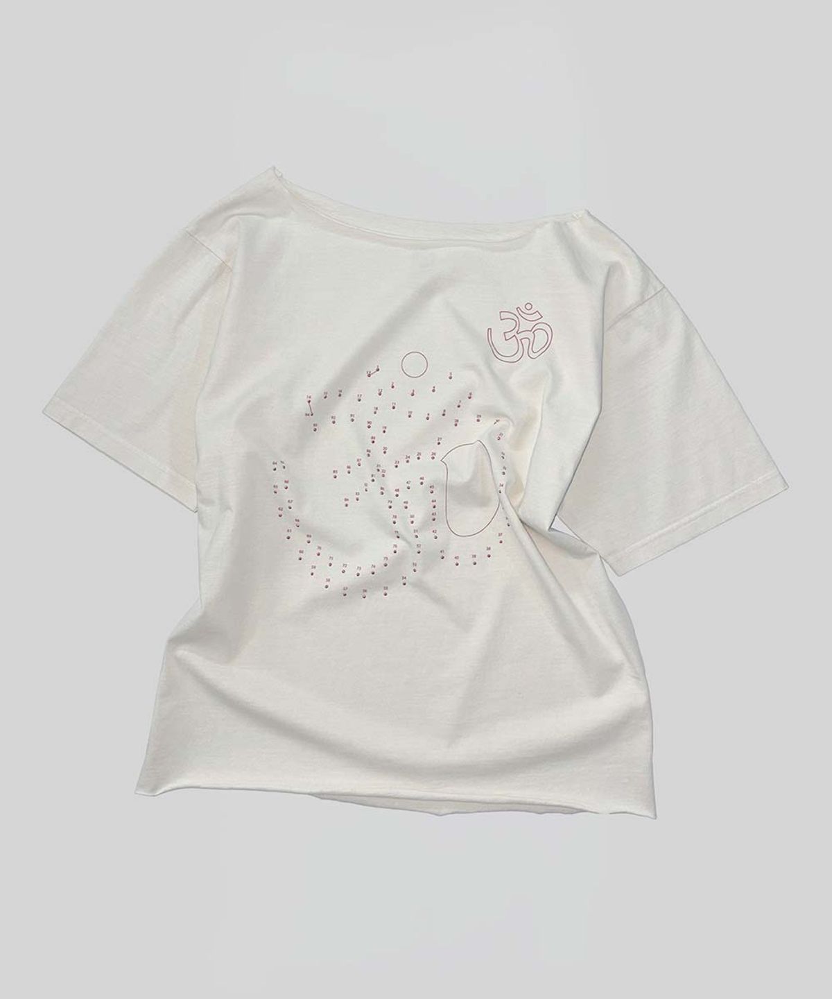 스컬프터(SCULPTOR) Point To OM Tee Dirty White