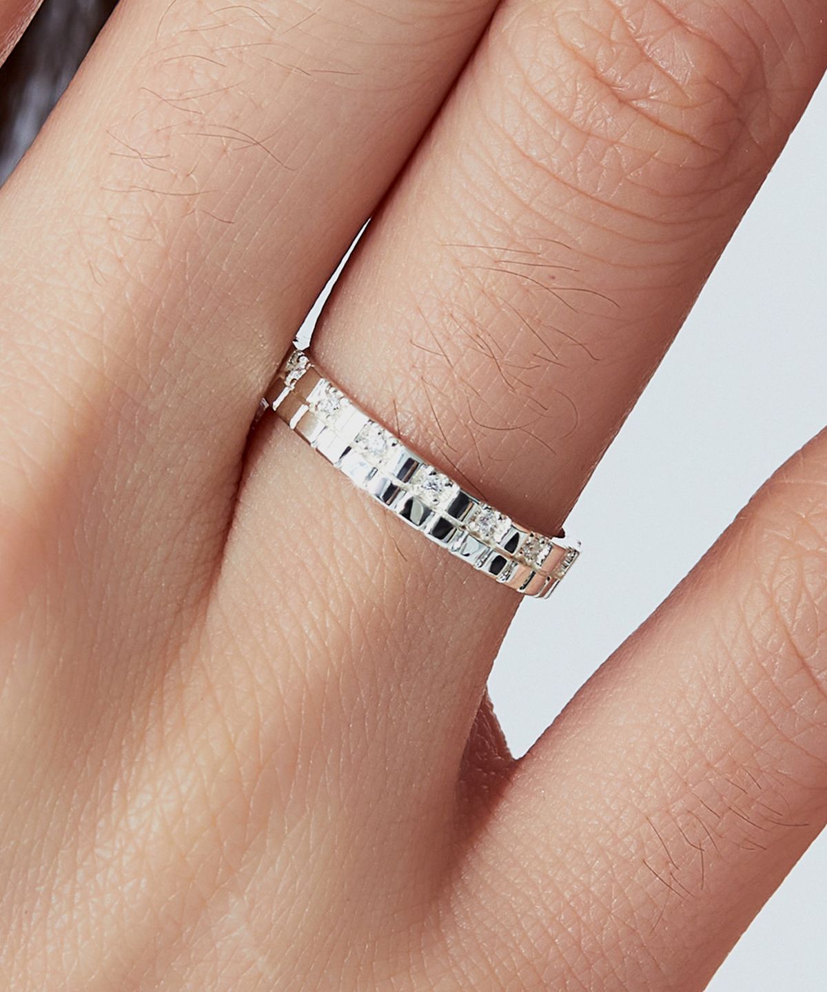 엘렌쥬얼리(HELENE JEWELRY) 925 실버 콰트로 스퀘어 미스 링 은 반지