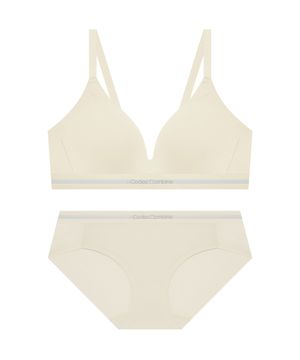 퍼펙트라인 퓨징 노와이어 브라팬티 세트_크림