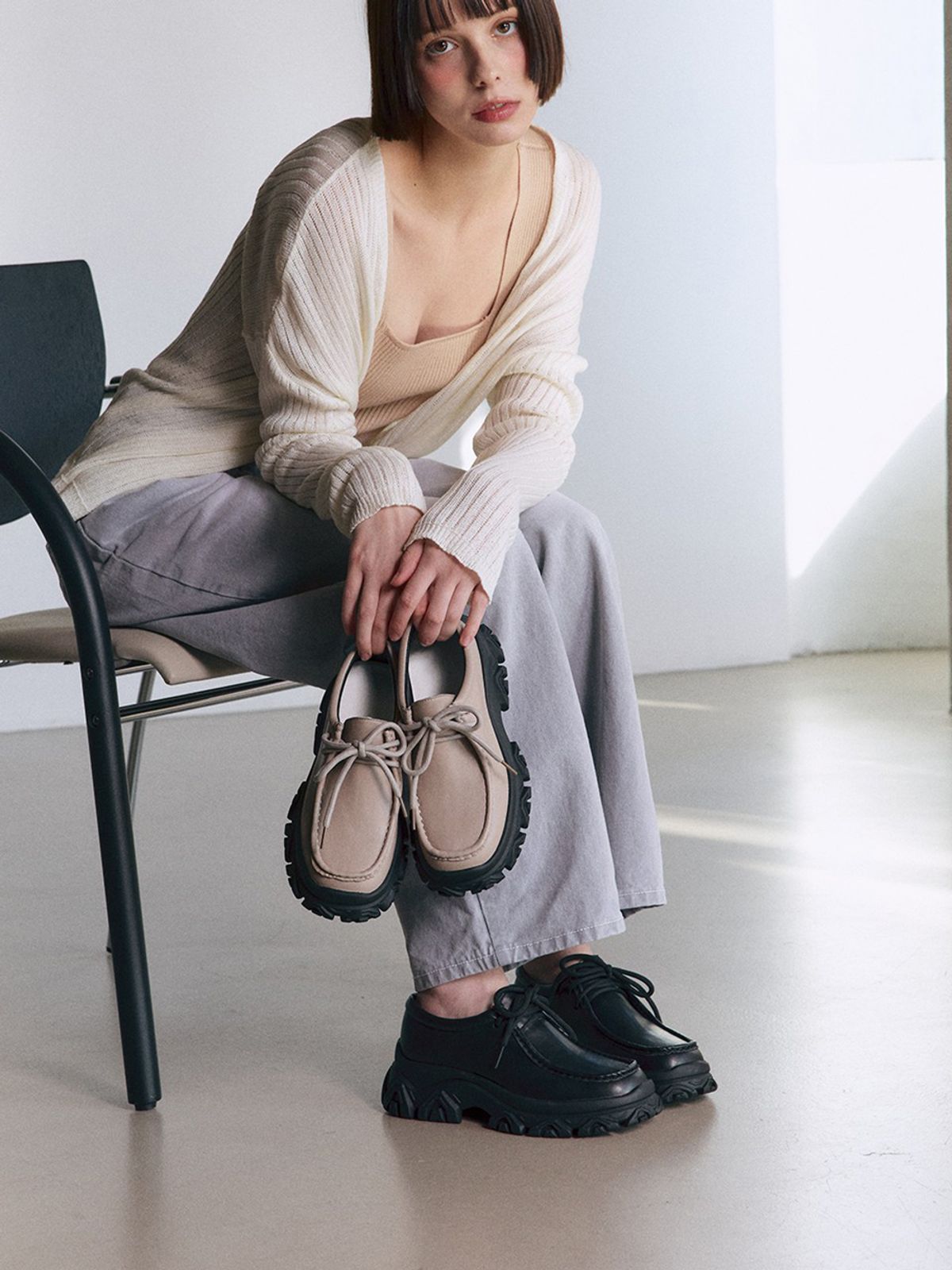 모이지(MOIJI) EO2603 청키 스니커즈(2컬러)