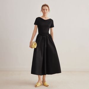 YY_Black waist dress