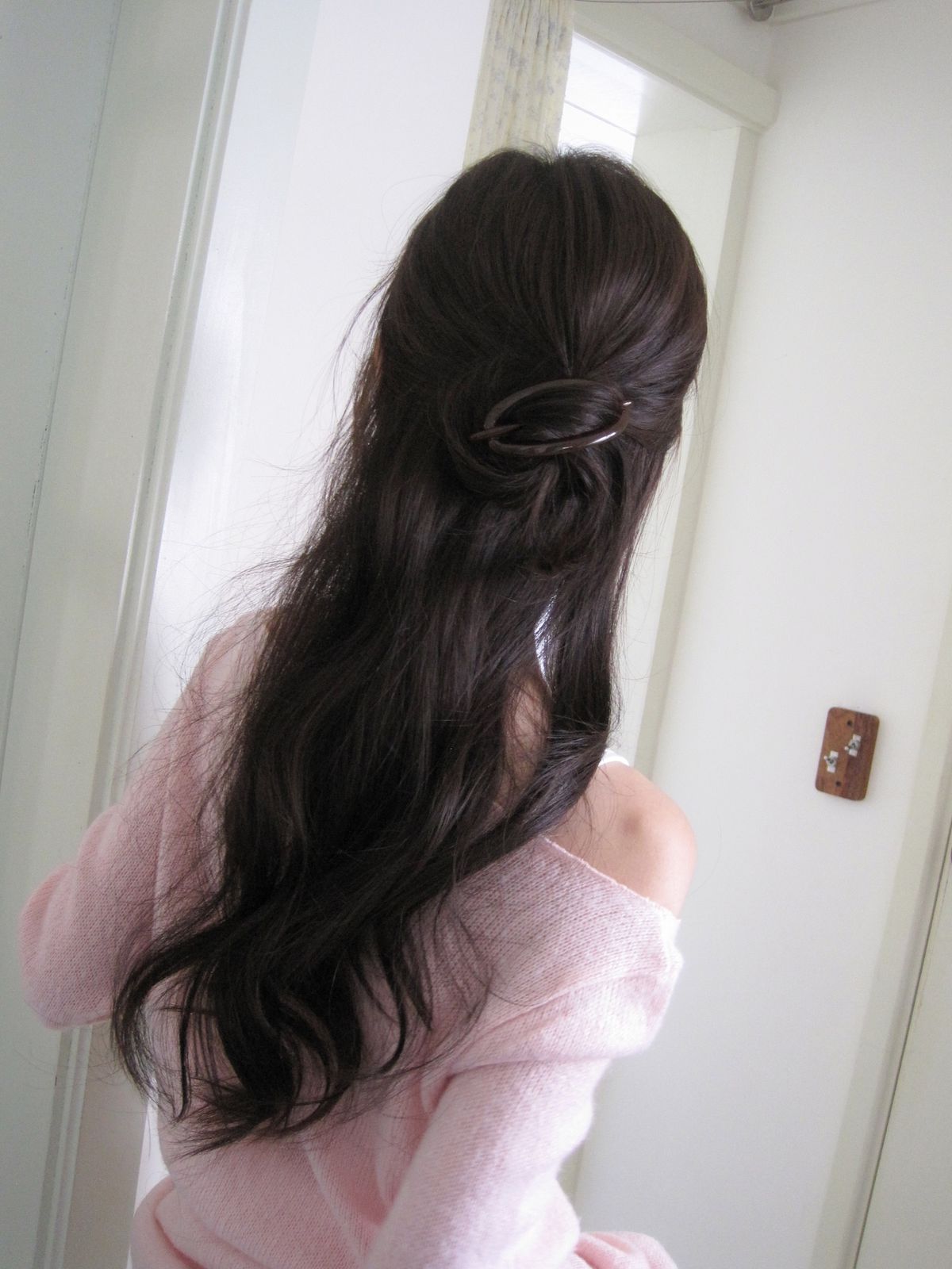둥그런(DUNGEUREON) Must Hair pin (Brown)