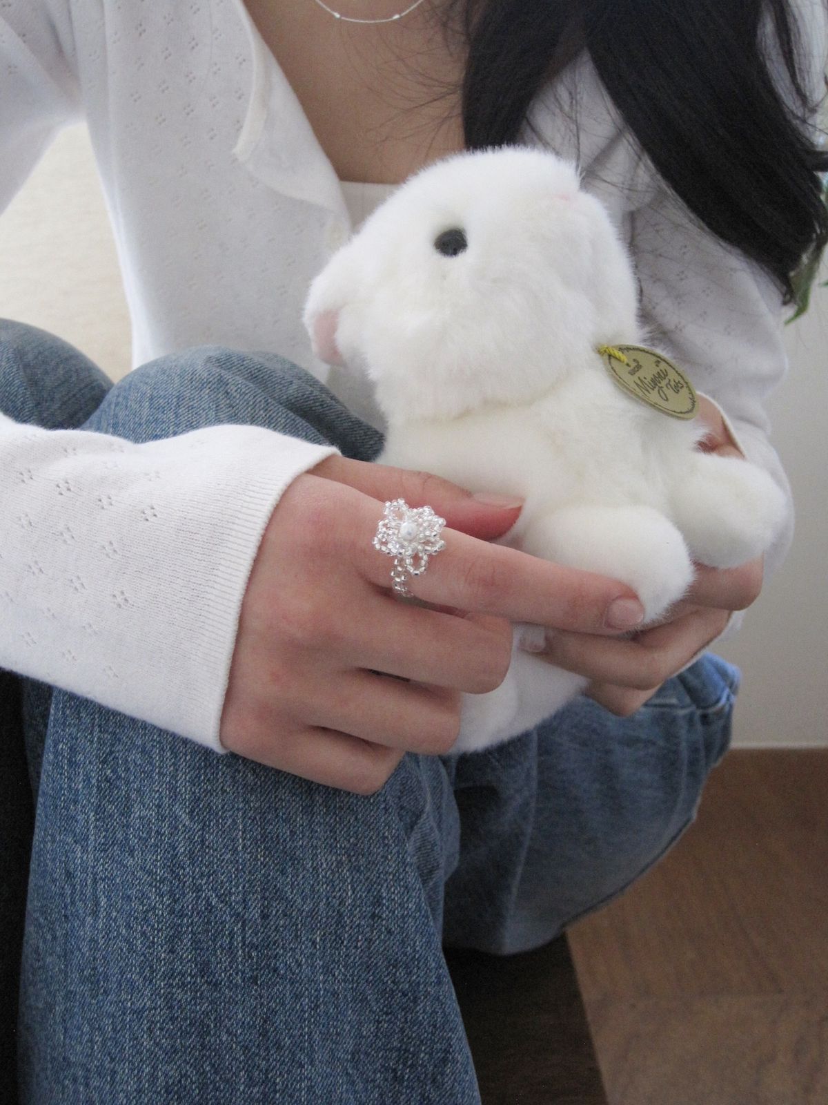 둥그런(DUNGEUREON) Flower Beads Ring