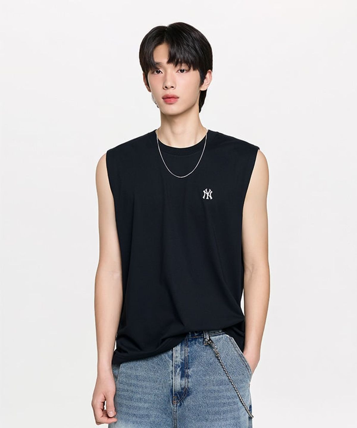 엠엘비(MLB) 베이직 스몰로고 나시 티셔츠 NY (Black)