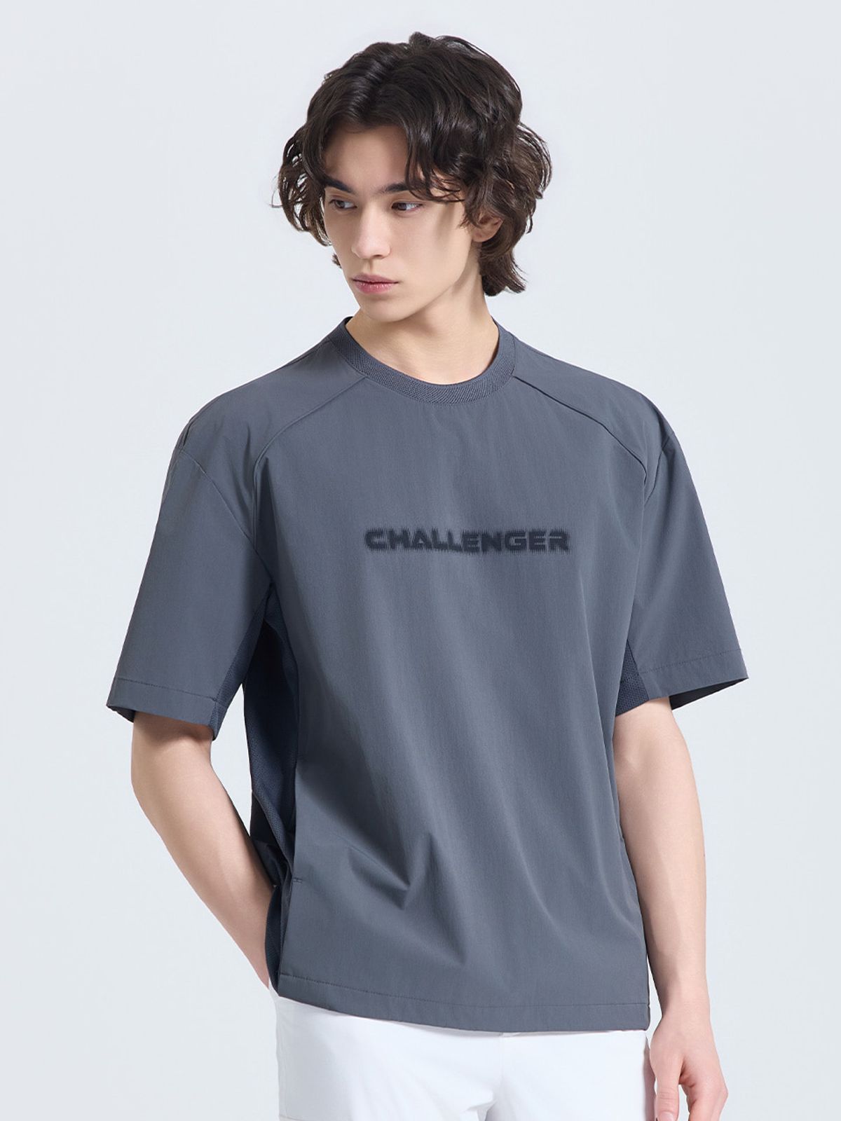 챌린저(CHALLENGER) 남성 메쉬 스트링 라운드 반팔 우븐탑 차콜